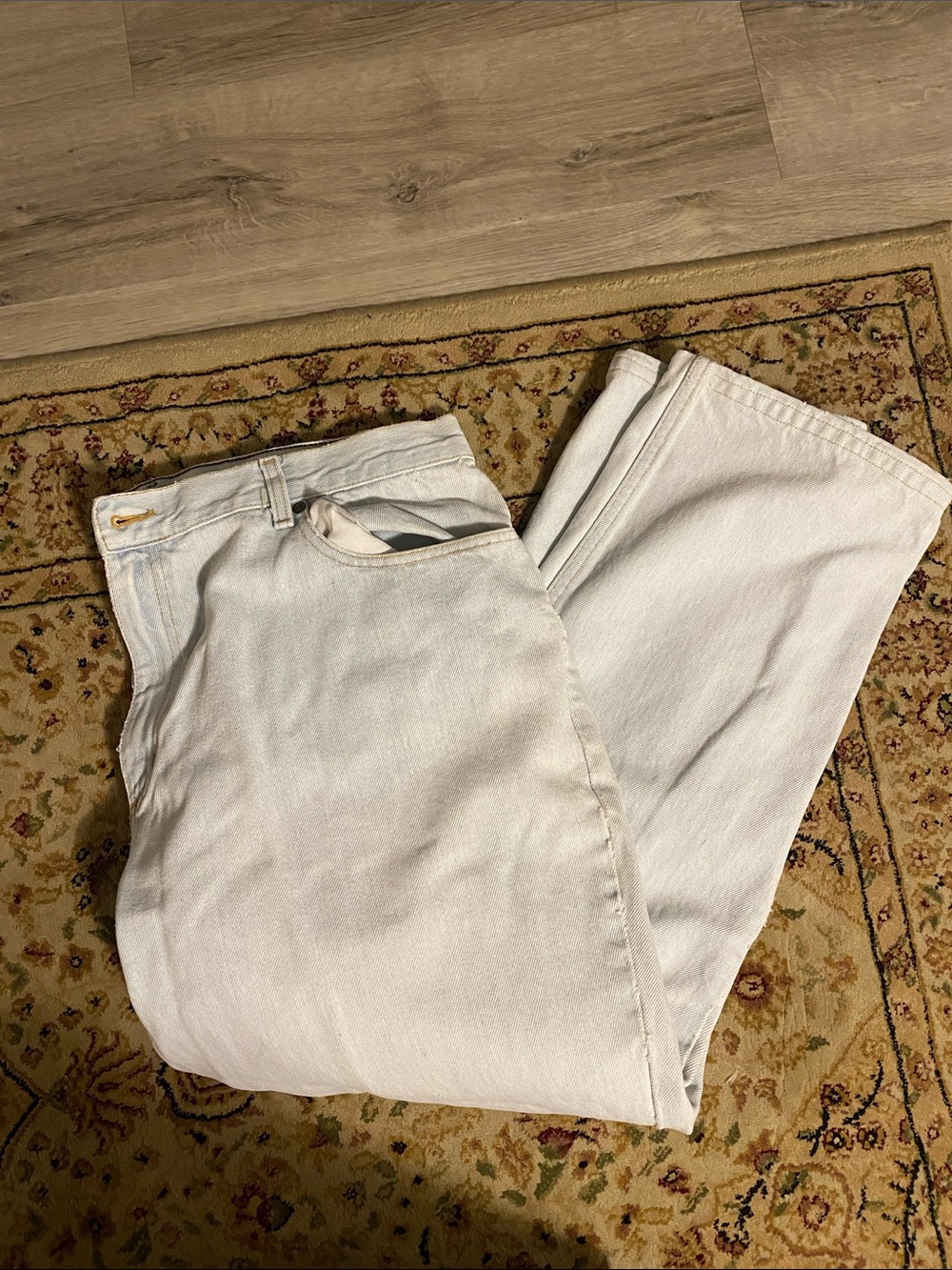 Vintage L.L. Bean Women's Straight Leg Relaxed Bleached Distressed Jeans 20P